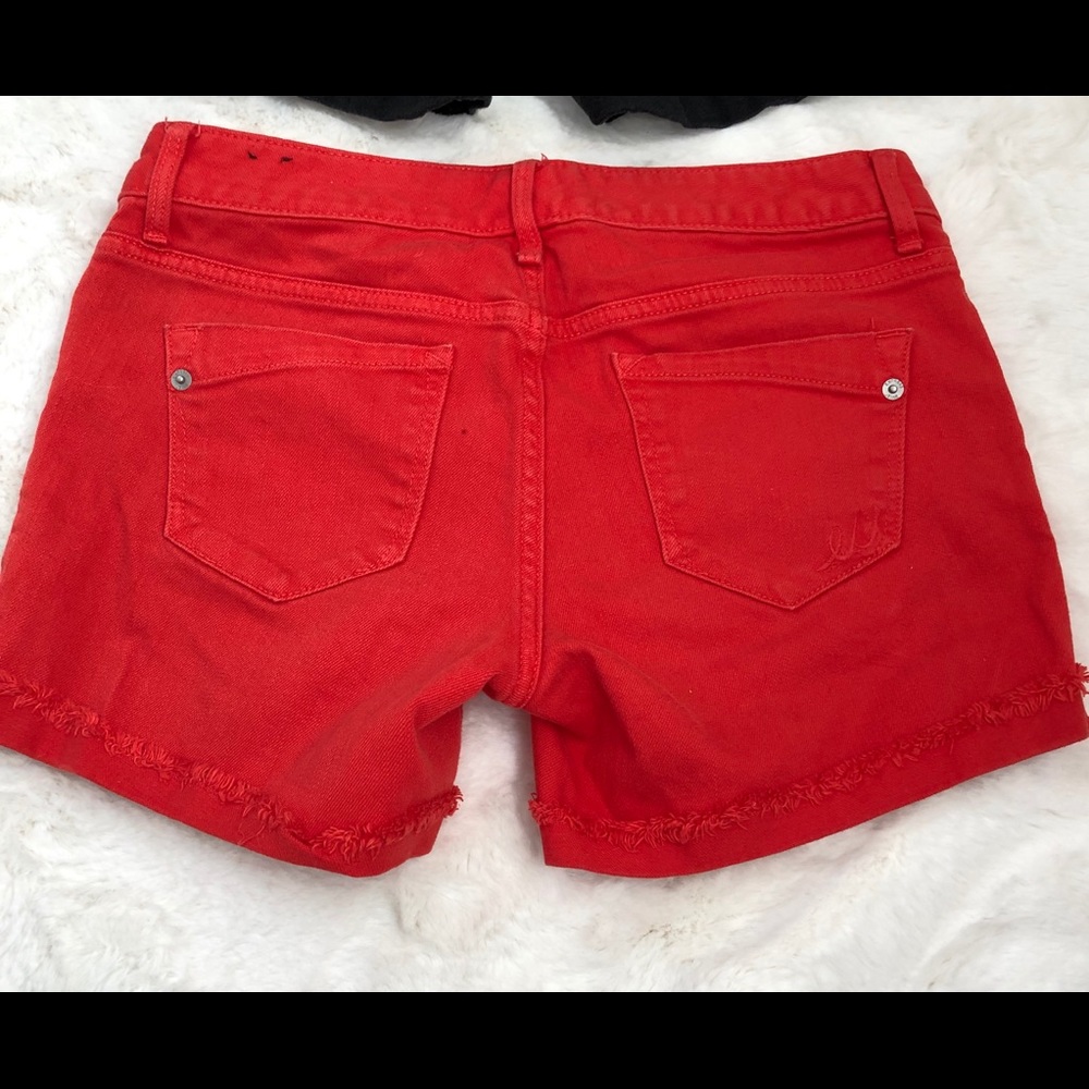 Bundle of 2 Express Jeans brand shorts - Picture 7 of 8
